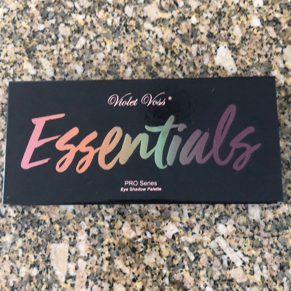 Violet Voss eye shadow ❤️❤️